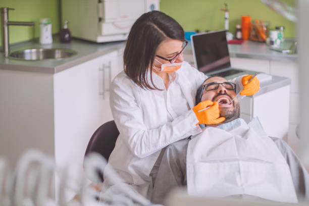 Best Emergency Broken Tooth Repair in Carlinvle, IL