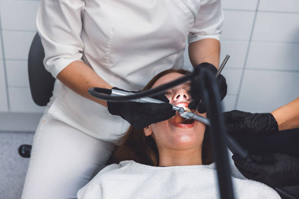 Best Emergency Tooth Extraction in Carlinvle, IL